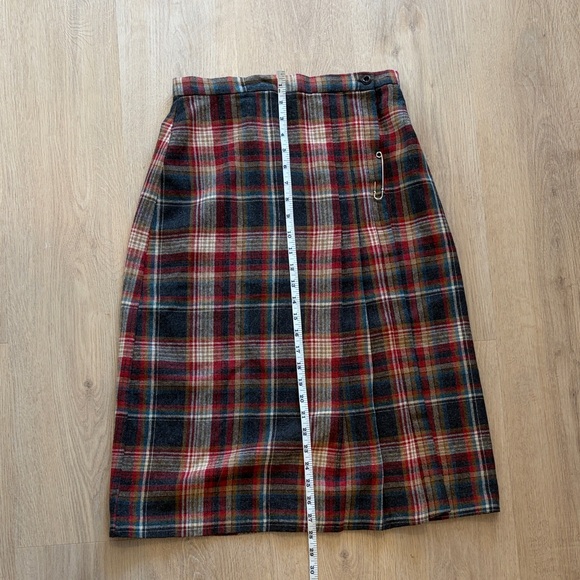 Vintage Red Colourful Tartan Wrap Skirt Size Small - Picture 12 of 12